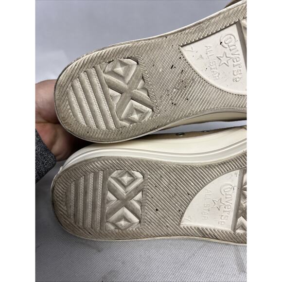 Converse Chuck Taylor All Star Lift Shoes Womens Size 9 Tan Suede Platform - Picture 12 of 13